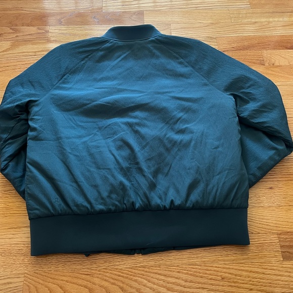 Lululemon green reversible puffer coat - Picture 6 of 6